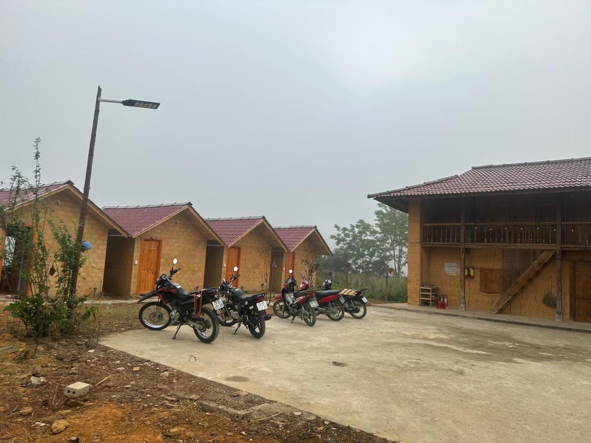 Kien Man Homestay Ха Жианг Екстериор снимка