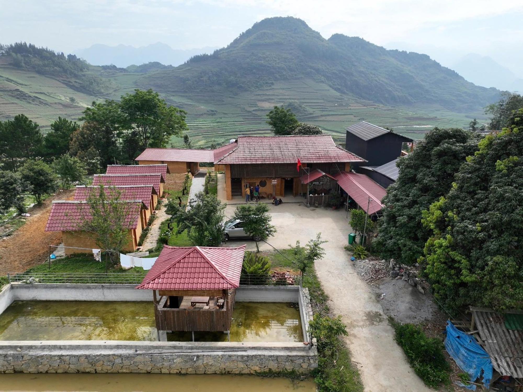 Kien Man Homestay Ха Жианг Екстериор снимка